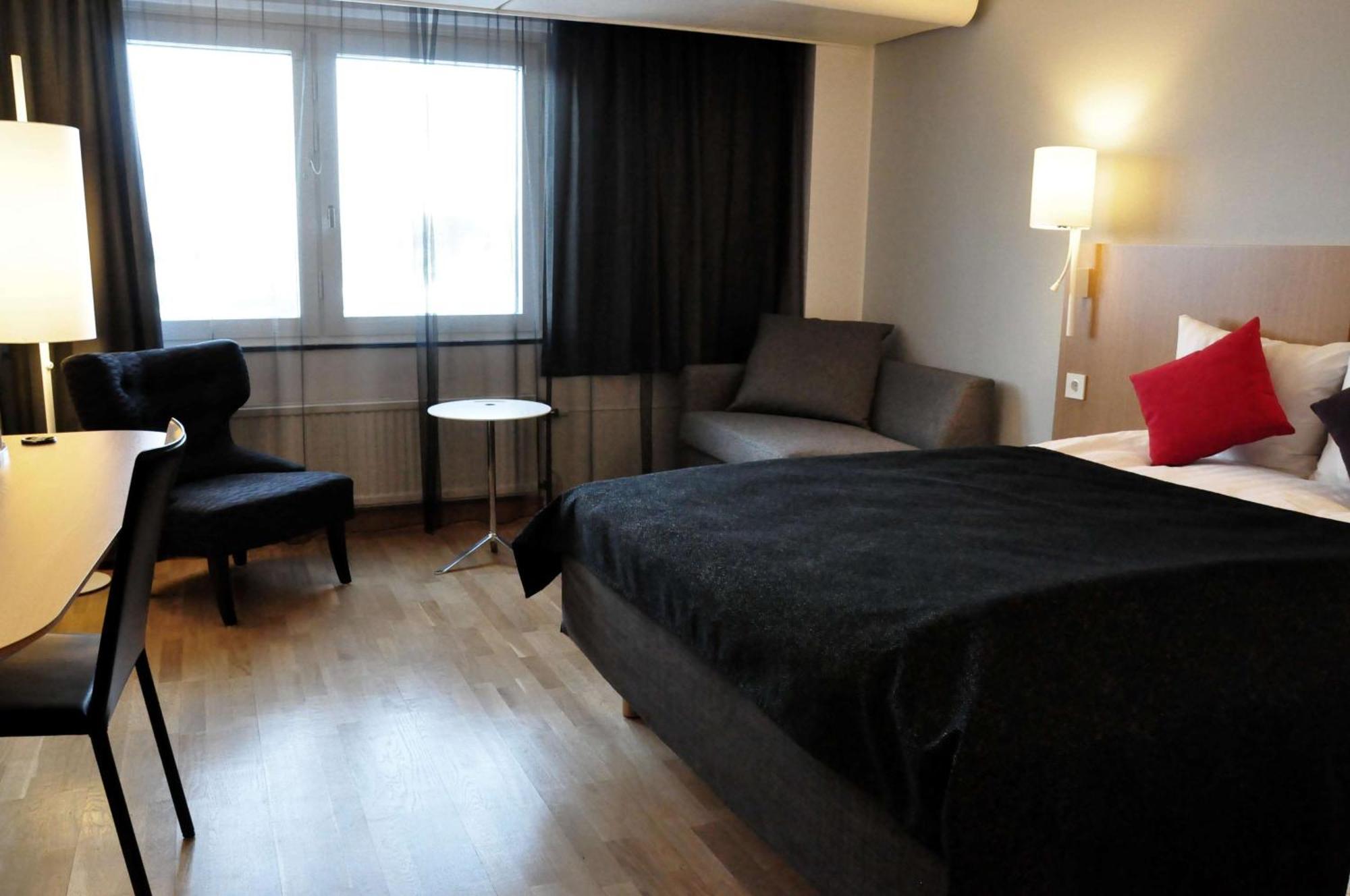 Scandic Jaerva Krog Solna Luaran gambar